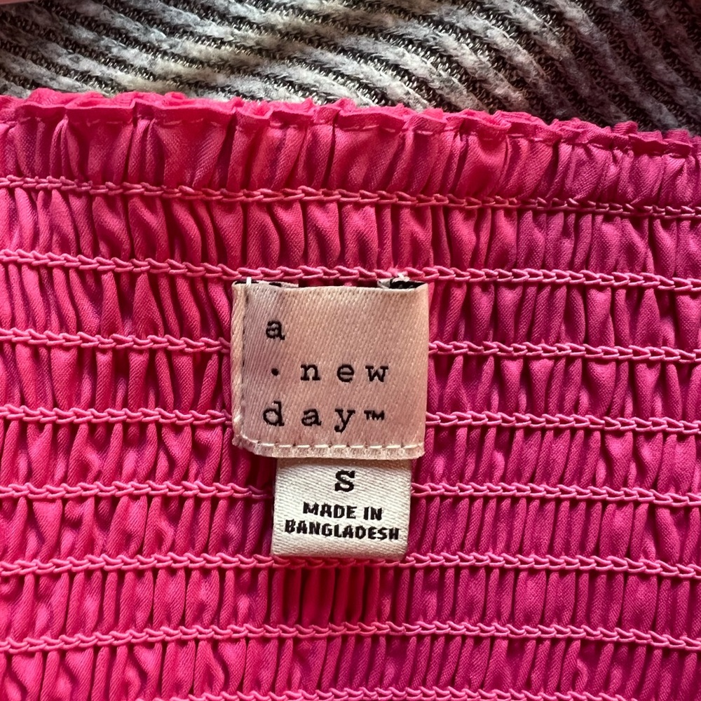 Hot Pink Dress - Picture 4 of 4